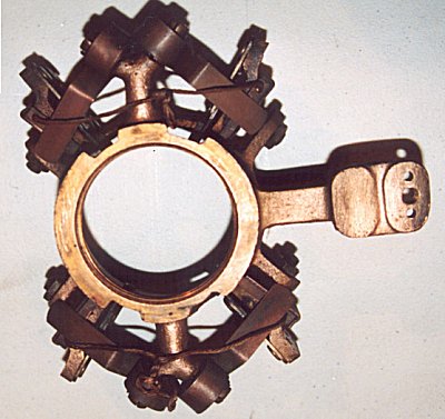 brushhldr1.jpg